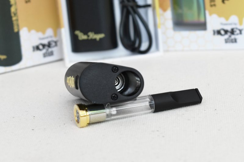 Beekeeper Mod battery with 12mm wide opening for cartridges