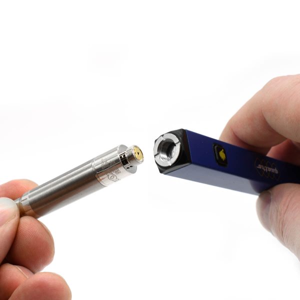 How to Use Vape Cartridge Battery: screw in cartridge